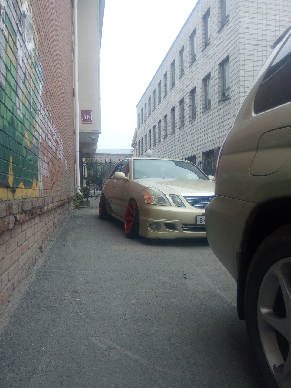 Передние тормоза, непонятный звон при разгоне — Toyota Mark II Blit, 2 ...