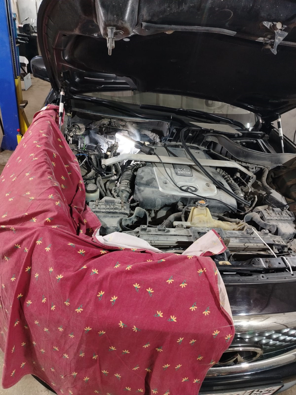 Фото в бортжурнале Infiniti QX70