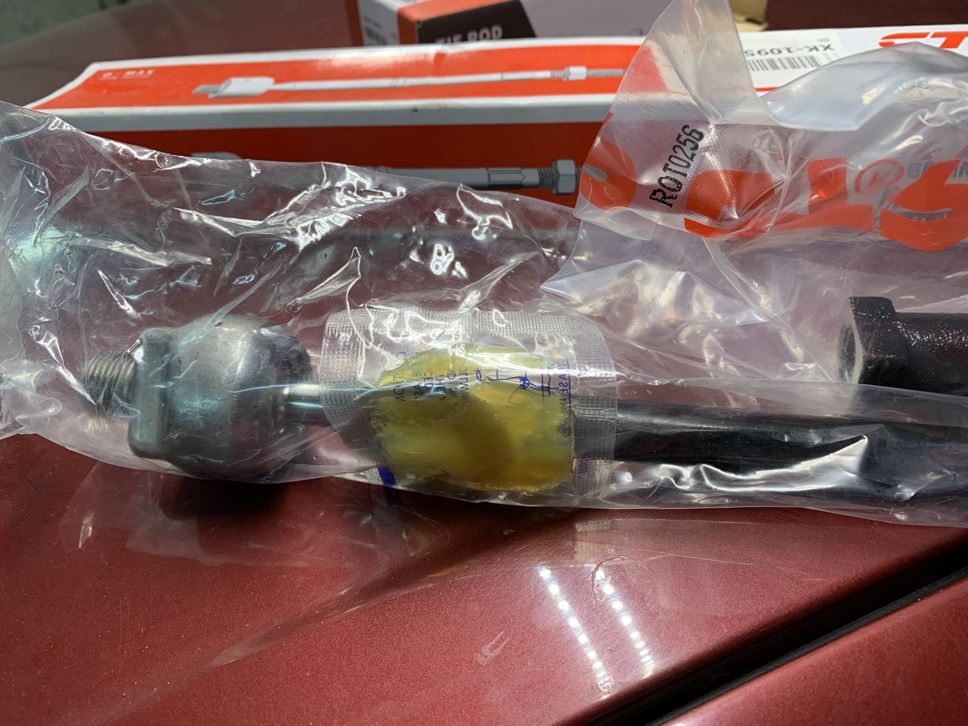 Замена рулевых наконечников и тяг, регулировка рейки — Hyundai Lantra ...