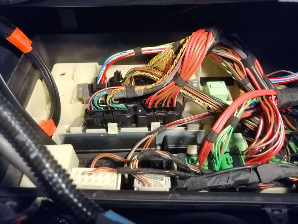 Циркуляция ОЖ между интеркулером и компрессором. — BMW X5 (E53), 4,8 л ...