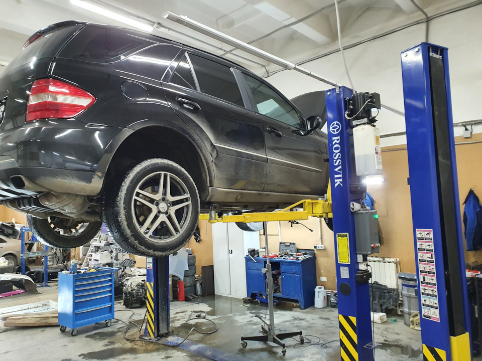 Мат присутствия в пассажирском сидении. — Mercedes-Benz M-Class (W164 ...