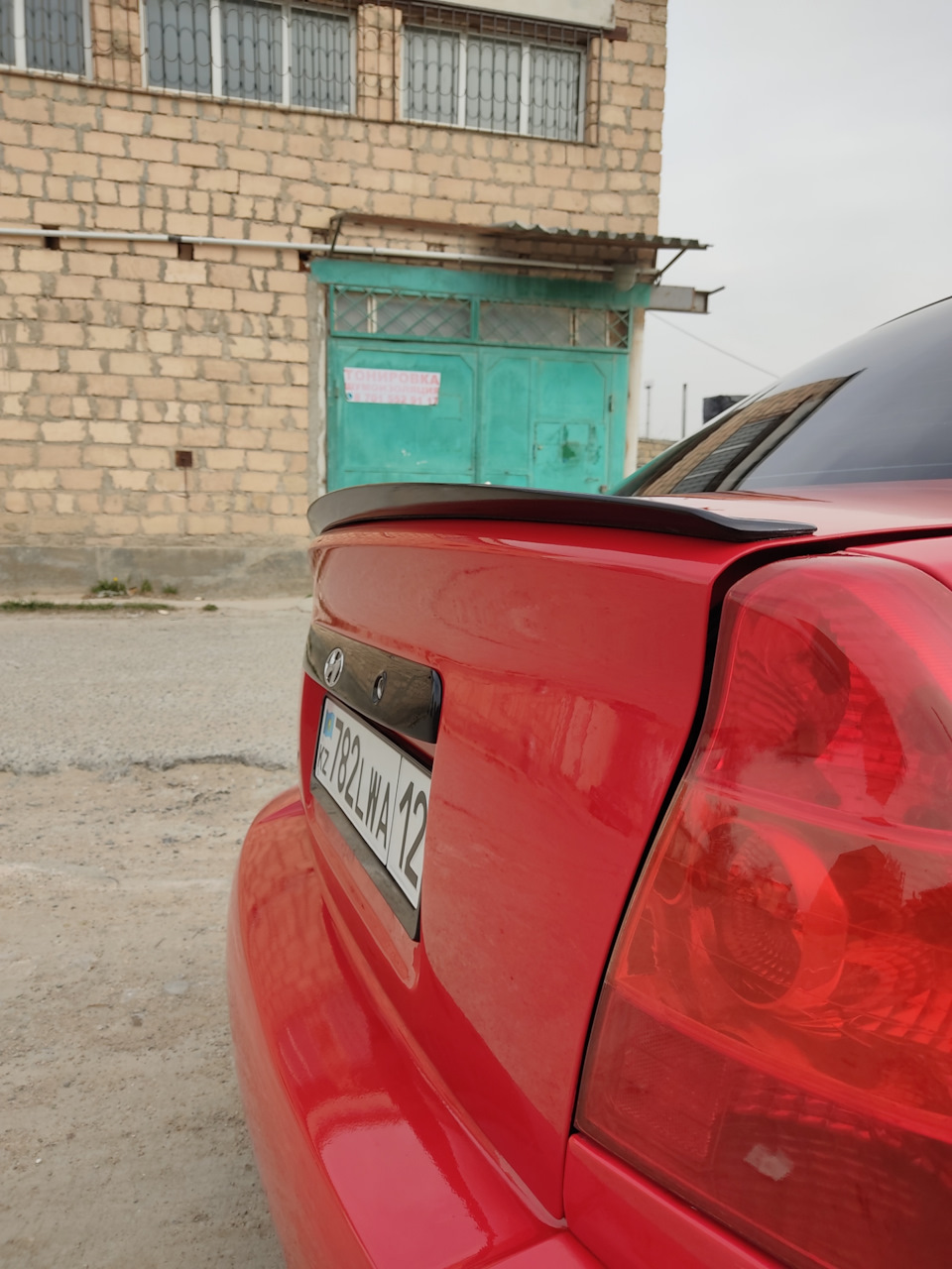 Самодельный лип спойлер — Hyundai Accent (2G), 1,5 л, 2002 года ...