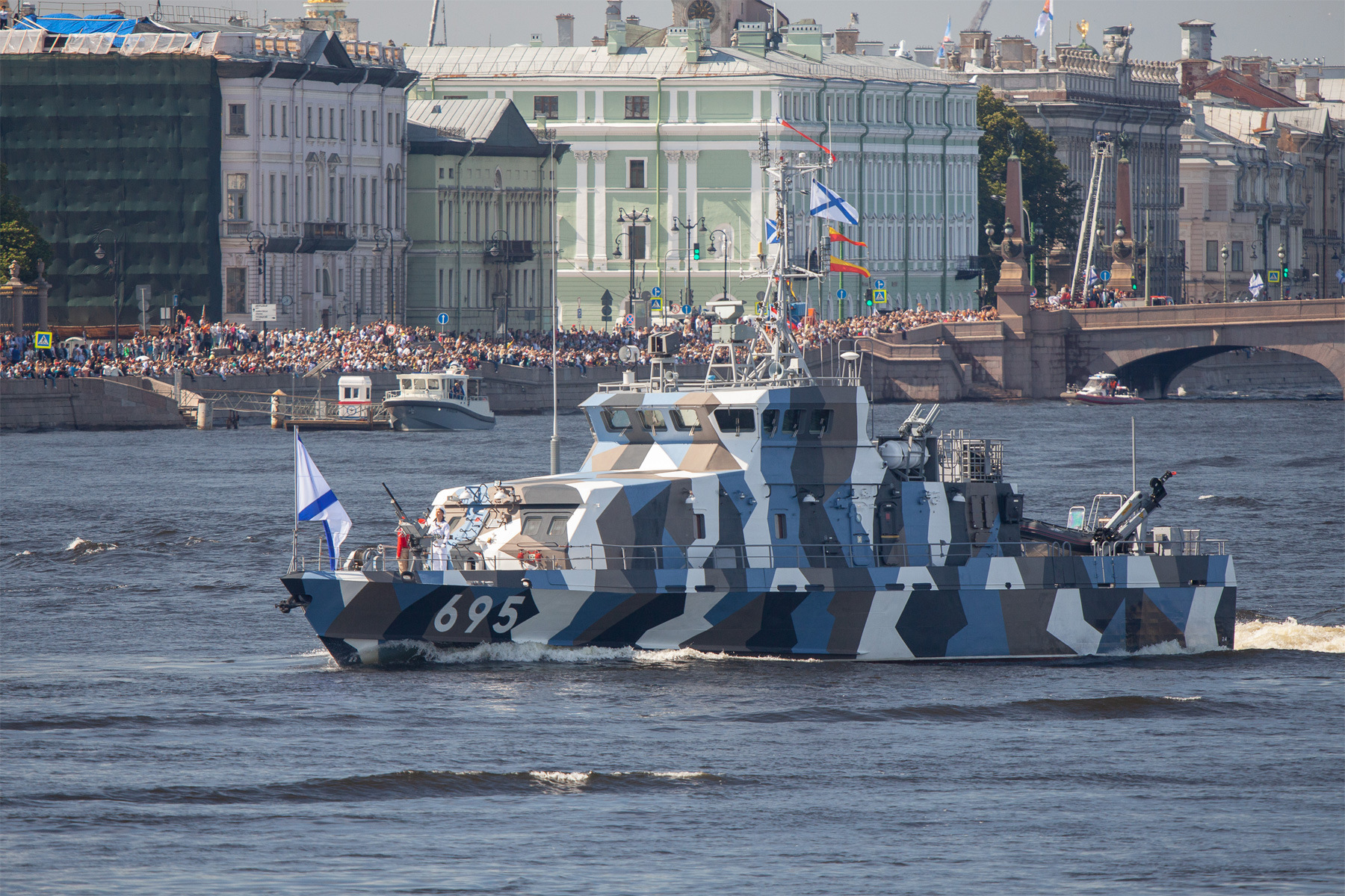 Парад в питере на день вмф. ВМФ парад СПБ 2023. День военно-морского флота в 2023 в Санкт-Петербурге. Парад день ВМФ 2023 В Санкт Петербурге. Каспийск парад ВМФ 2023.