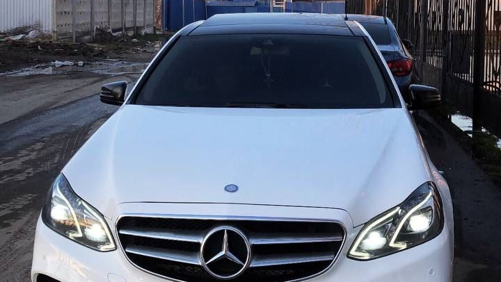 Магнитола работает через раз часть 2 — Mercedes-Benz E-class (W212), 2 ...