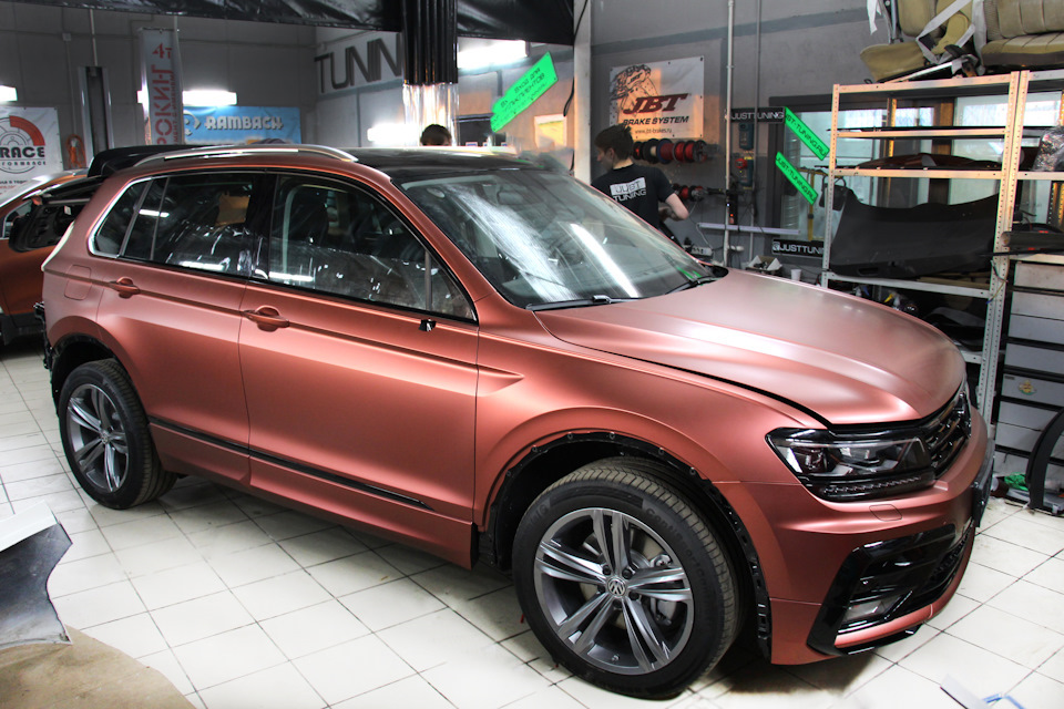 Volkswagen Tiguan матовый