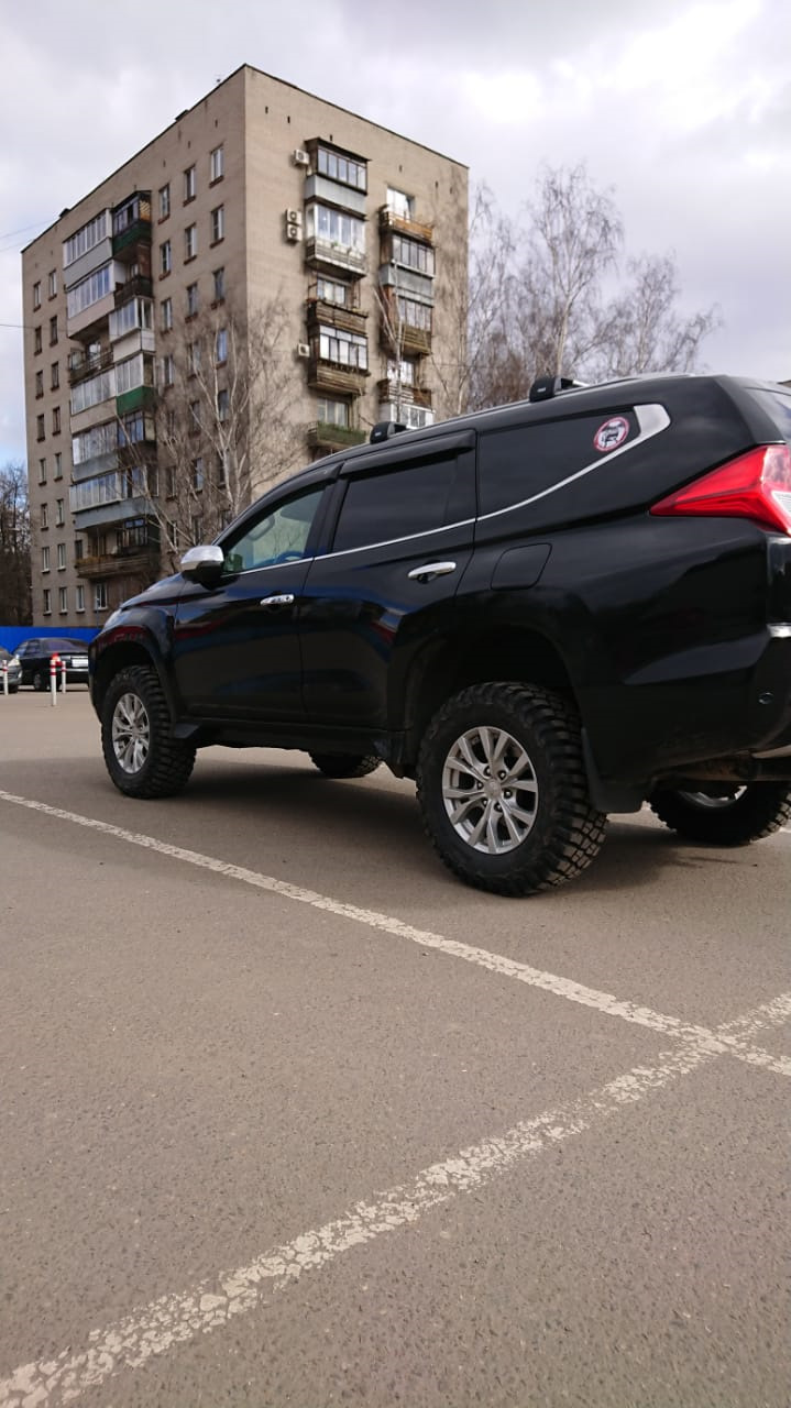 Фото в бортжурнале Mitsubishi Pajero Sport (3G)