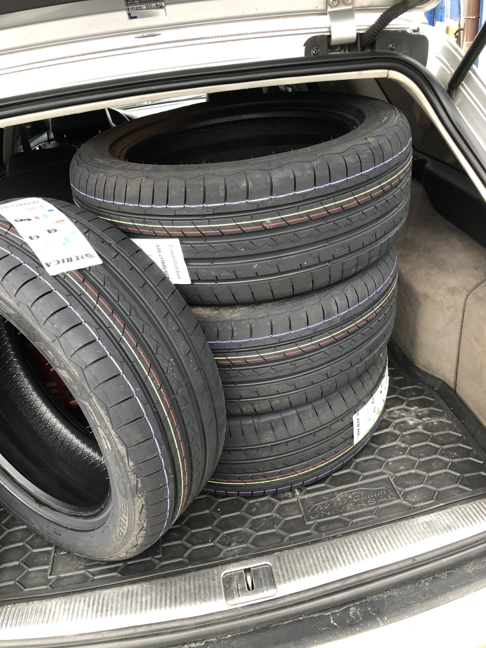 Покупка резины — Audi A6 Avant (C5), 2,5 л, 2004 года | шины | DRIVE2