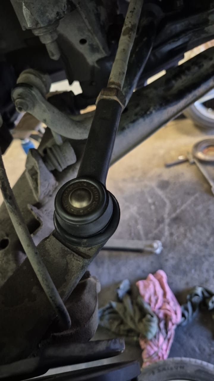 Новый. — Nissan Cefiro (A33)