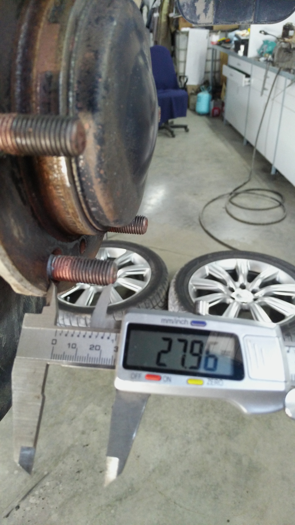 Ревизия передних суппортов — Toyota Land Cruiser Prado 150-series, 2,7 ...