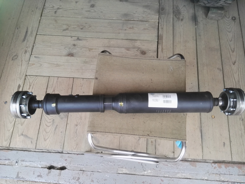 Установка заднего шрусового кардана — УАЗ 31512, 2,9 л, 1990 года ...