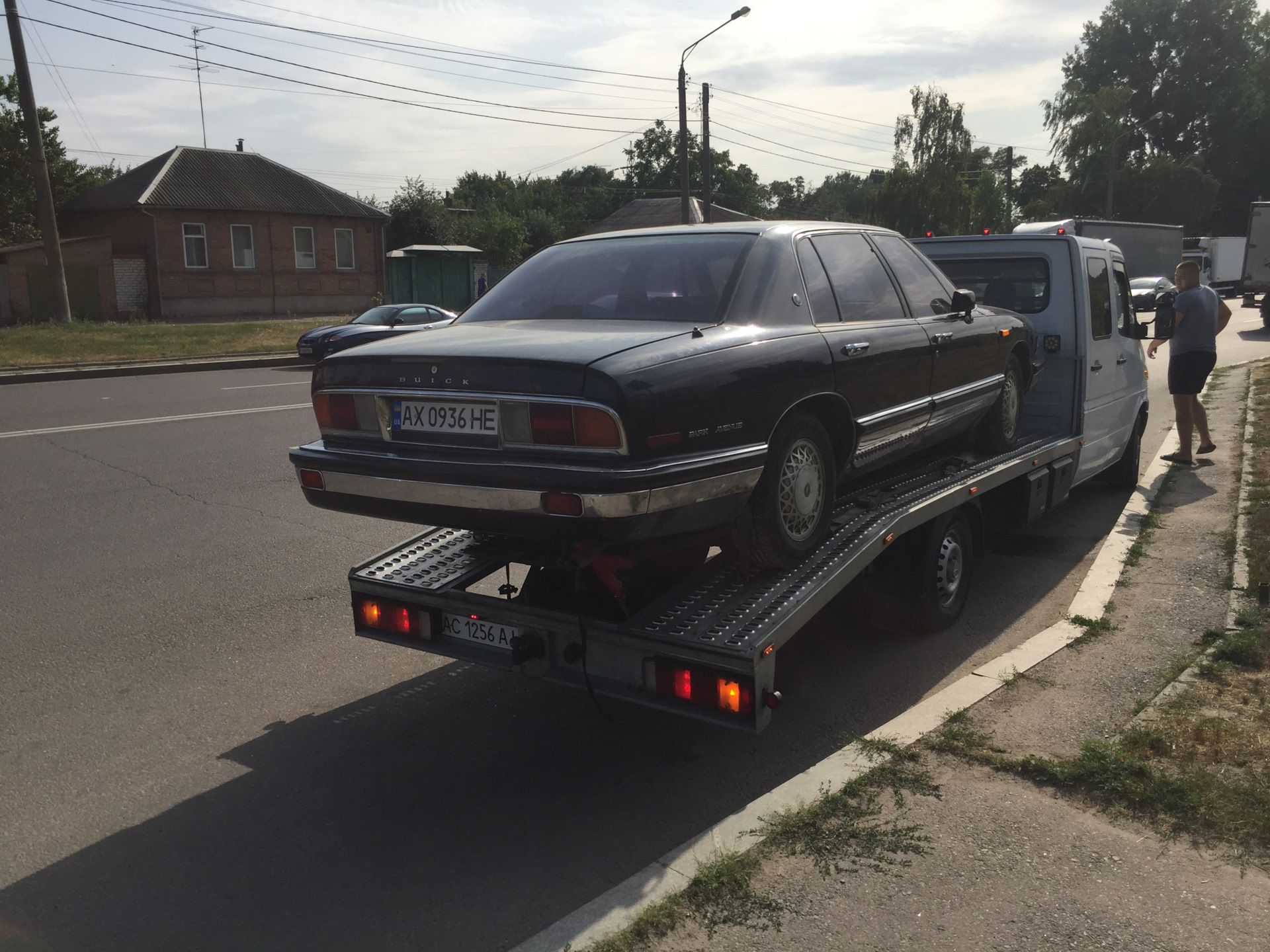 Переезд в столицу — Buick Park Avenue (1G), 3,8 л, 1991 года | наблюдение |  DRIVE2