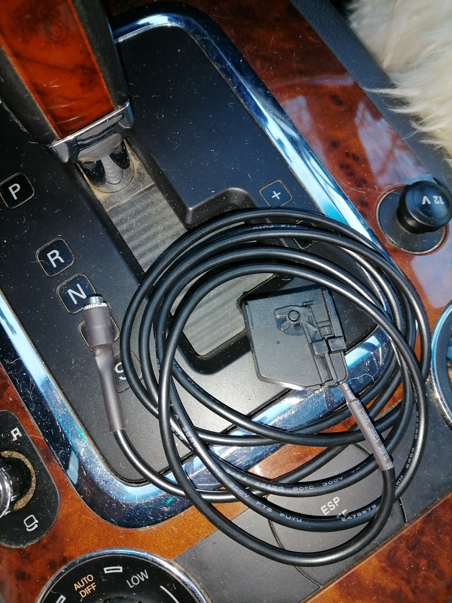 Аукс в туарег RSN2 — Volkswagen Touareg (1G), 3,2 л, 2004 года ...