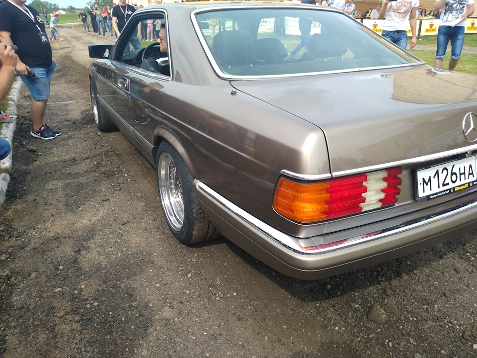 Фото в бортжурнале Mercedes-Benz E-Class Estate (S124)