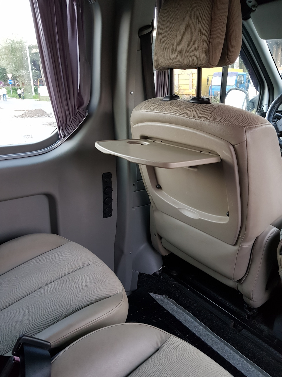 Фото в бортжурнале Opel Vivaro (1G)