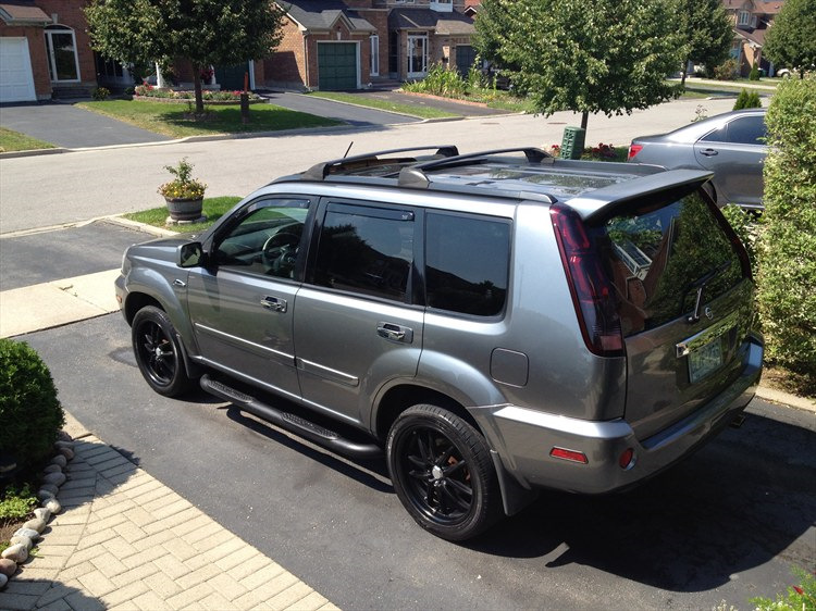 Спойлер икстрейл. Ниссан х-Трейл т30. Nissan x-Trail 2006. Nissan x-Trail t30 Tuning. Ниссан х-Трейл т30 серый.