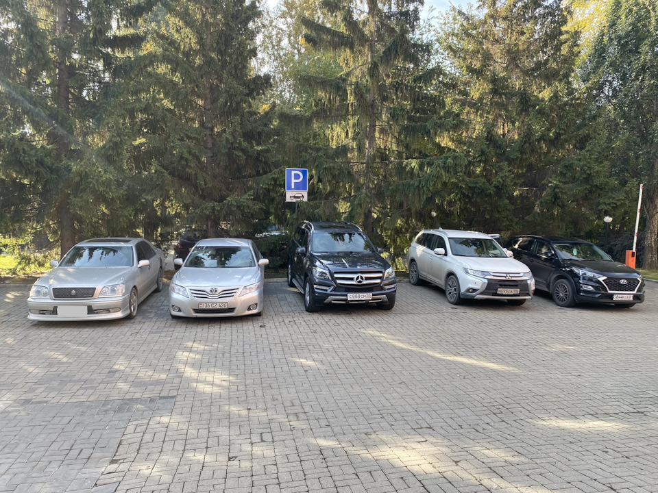 Фото в бортжурнале Toyota Crown (S170)