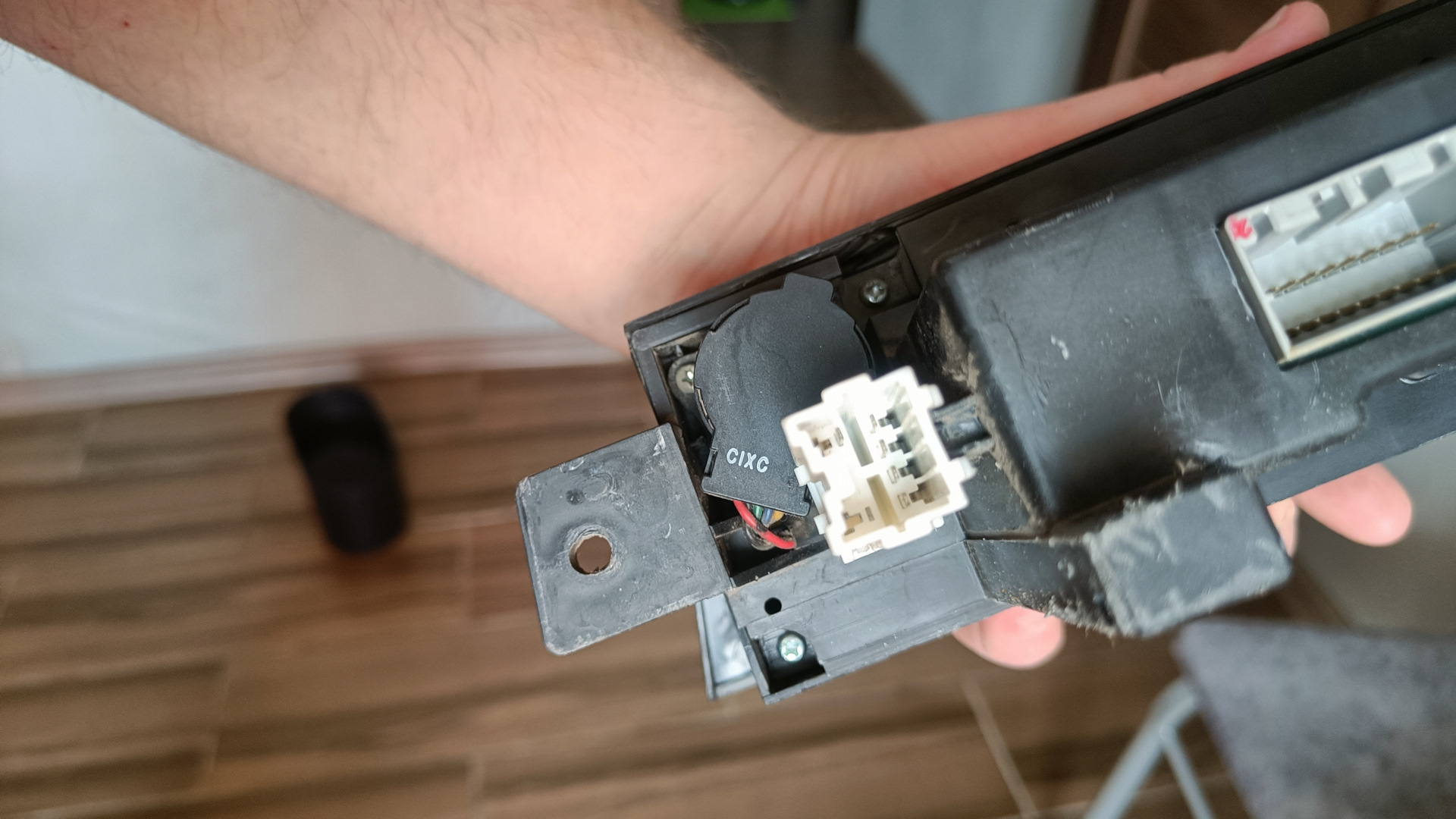 Датчик температуры салона форд фокус 3. Датчик климат контроля форд фокус 3 артикул. Датчик температуры салона фокус 2. Датчик температуры салона фокус 2. 2030991 датчик форд фокус.