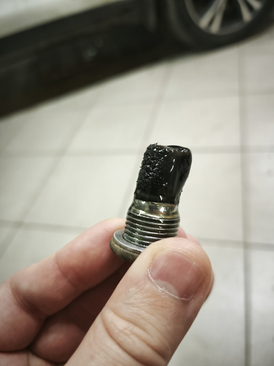 Магнит с заднего дифференциала — Nissan X-Trail III (t32)