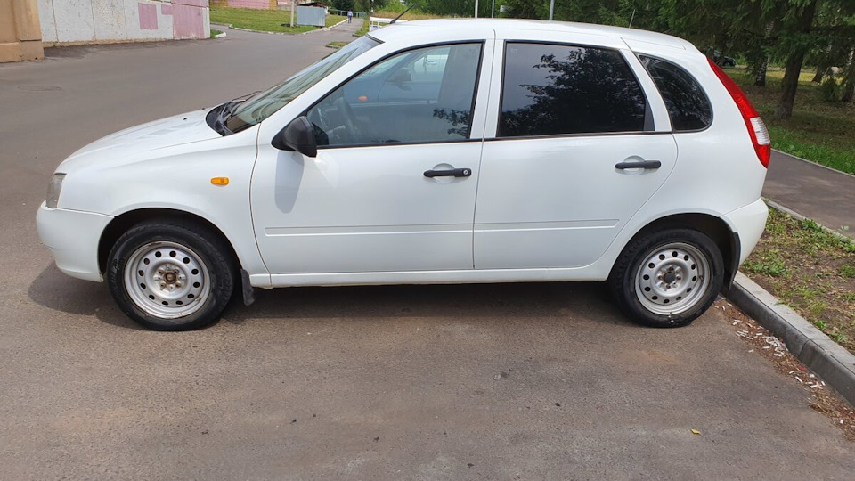 Повышаются обороты при нажатии на сцепление. — Lada Калина хэтчбек, 1,4 ...