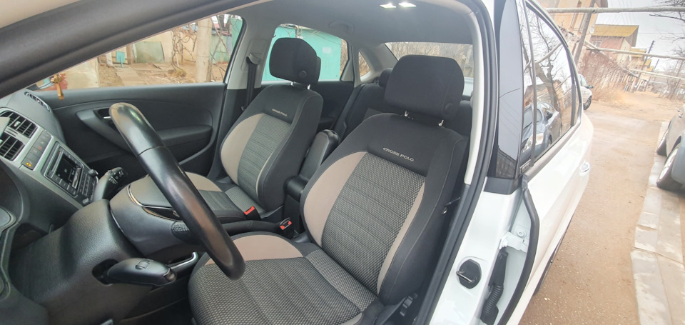 Подголовник активный — Volkswagen Polo Sedan, 1,6 л, 2016 года | тюнинг ...