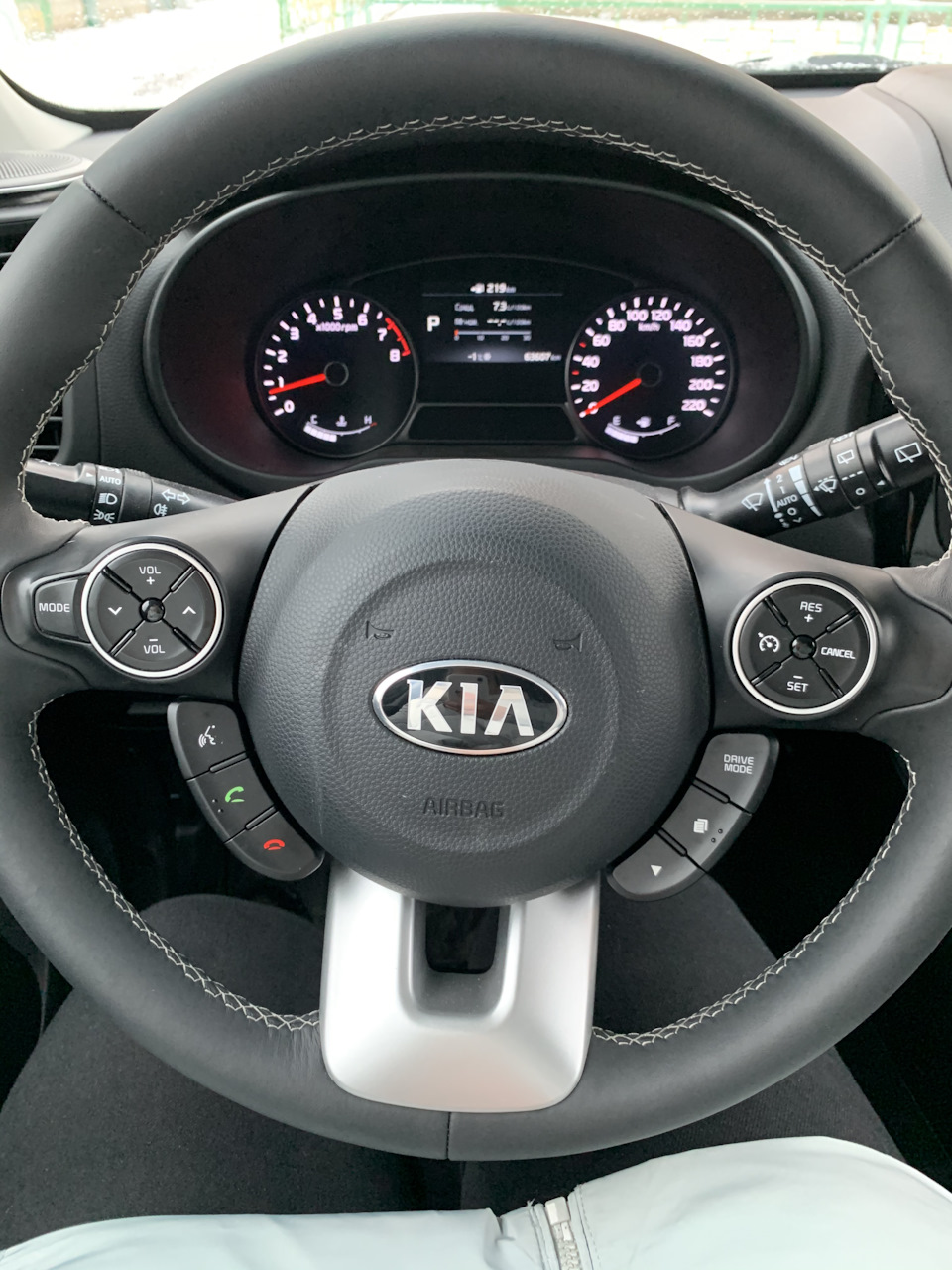 Бредовая идея ( руль от Kia Soul) - KIA Venga, 1,6 л, 2013 года тюнинг DRIVE2