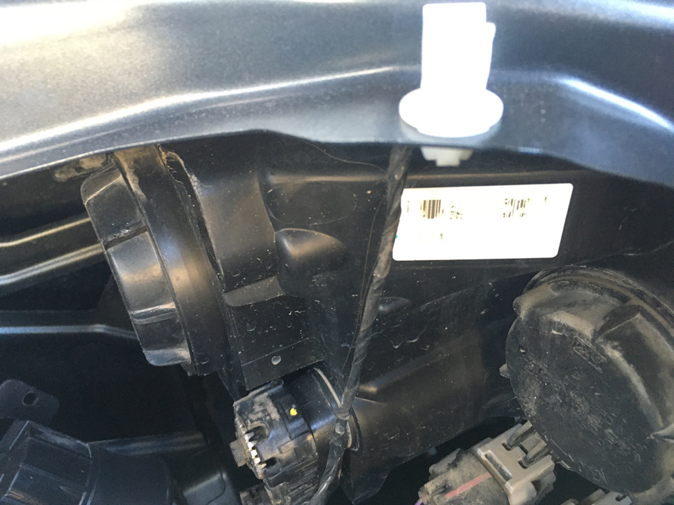 Неисправность заднего суппорта (фиксатор механизма) — Hyundai Solaris ...