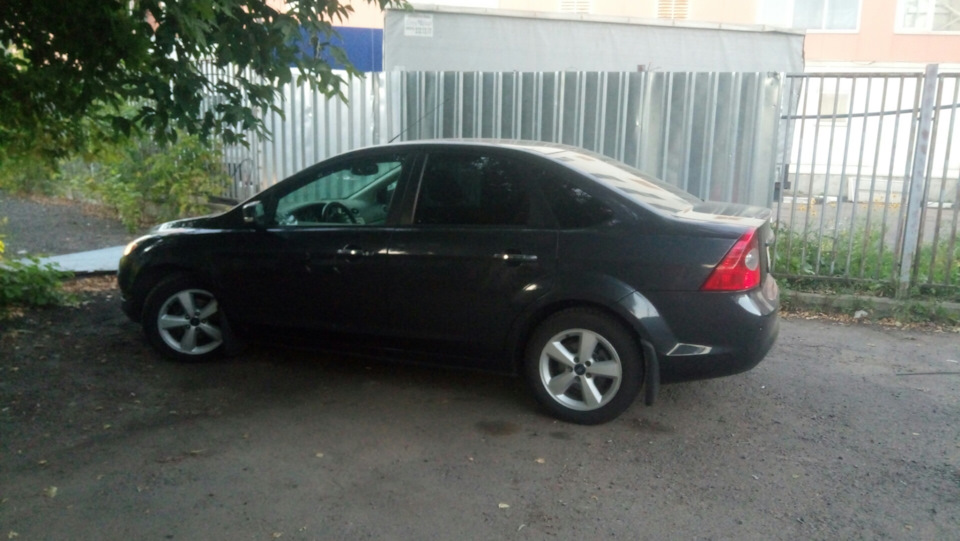 Теперь тормоза в круг нулячие))) — Ford Focus II Sedan, 2 л, 2009 года ...