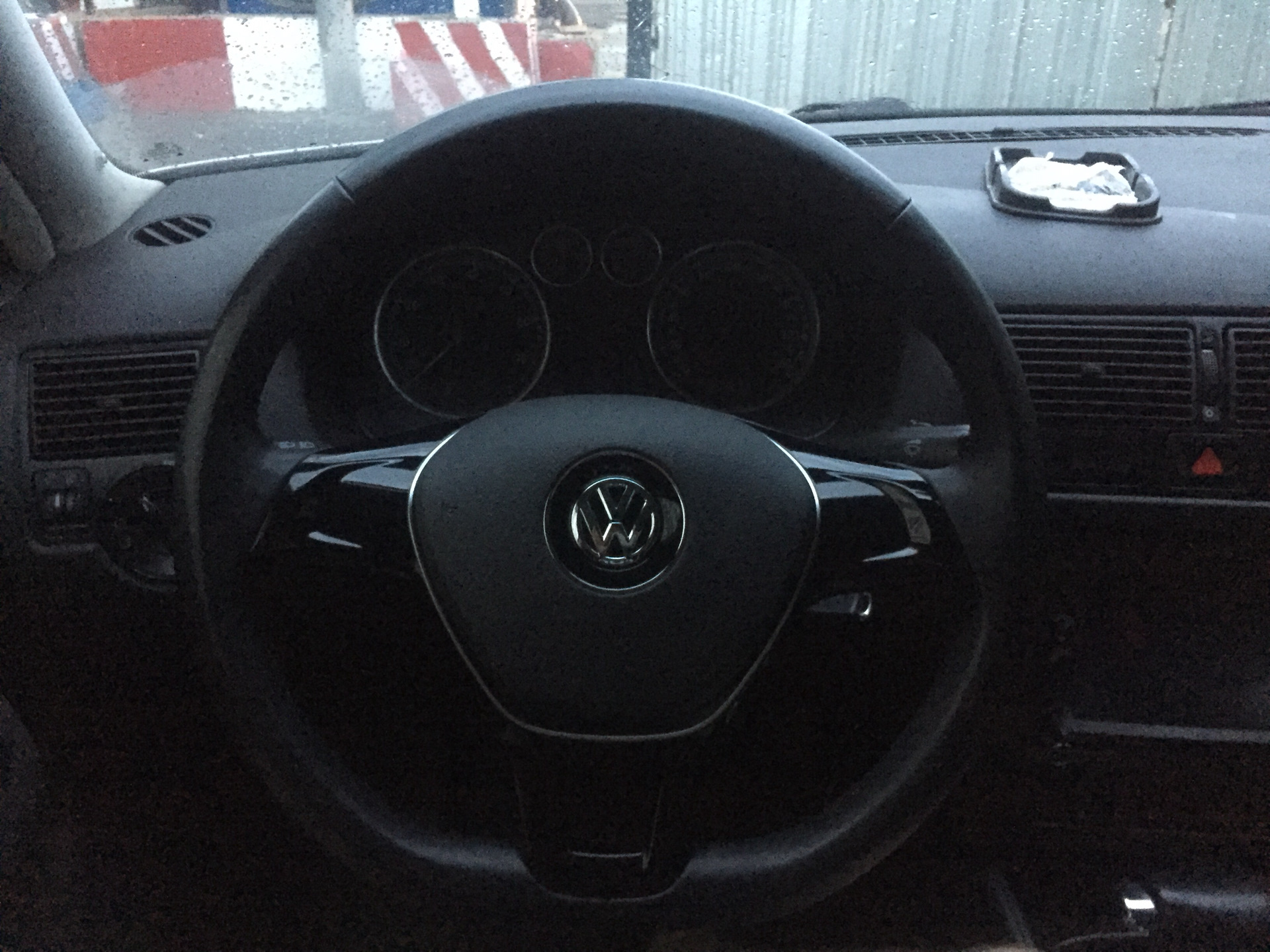 Новый руль поло Рестайл — Volkswagen Golf Mk4, 1,6 л, 2000 года ...