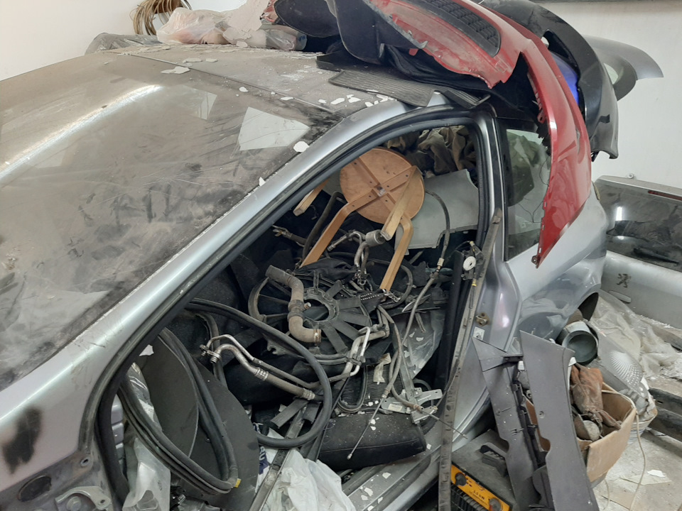 Кузов пежо 307 купэ на Peugeot 307. Б/у | 6 999 ₽ в городе Москва | DRIVE2