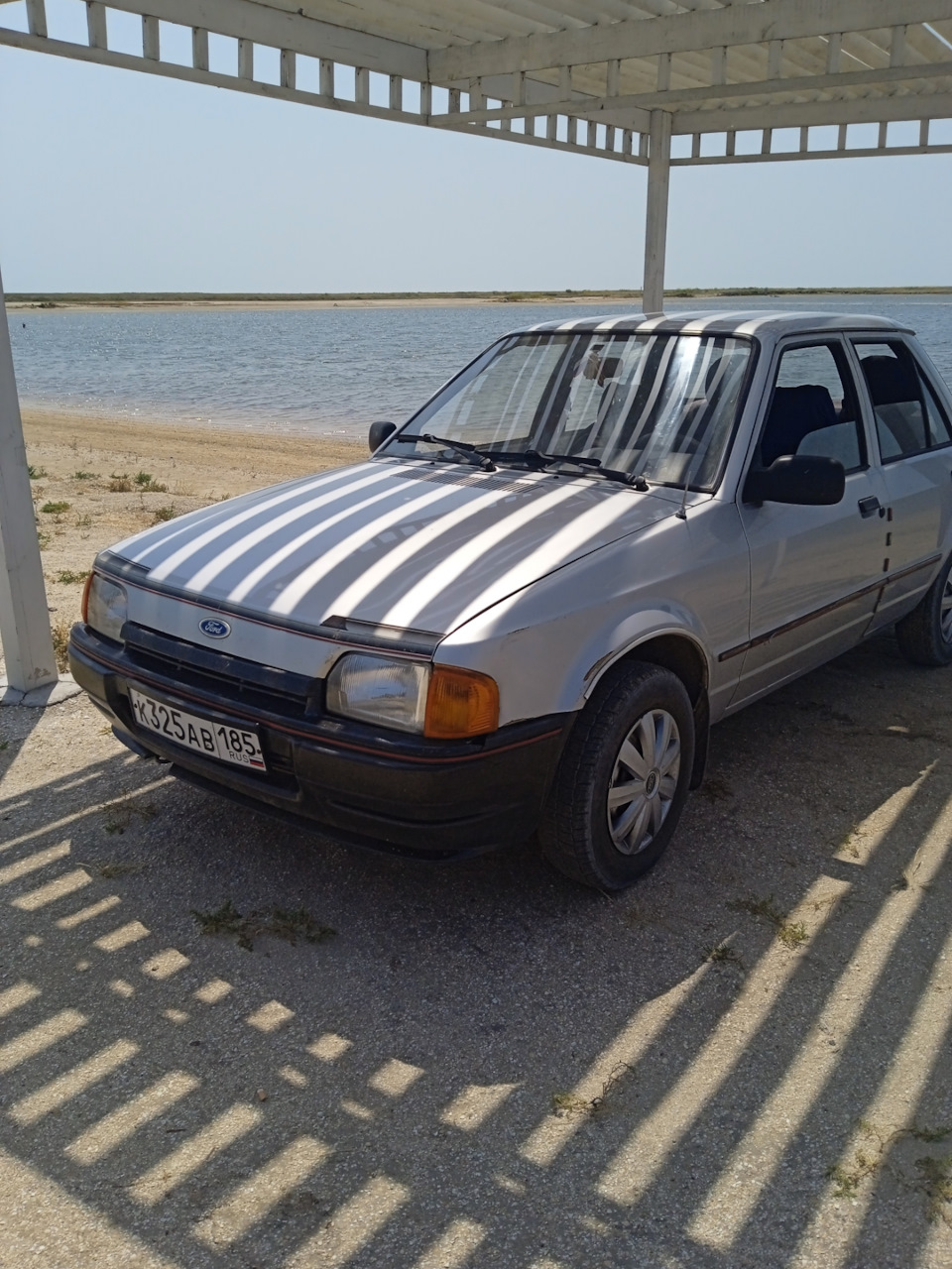 На солёном озере, Счастливо Херсонская область — Ford Orion (2G), 1,6 л,  1987 года | покатушки | DRIVE2