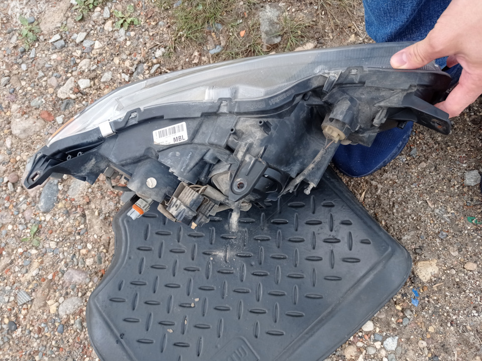 Фары лансер 13год на Mitsubishi Lancer X. Б/у | 9 000 ₽ в городе ...