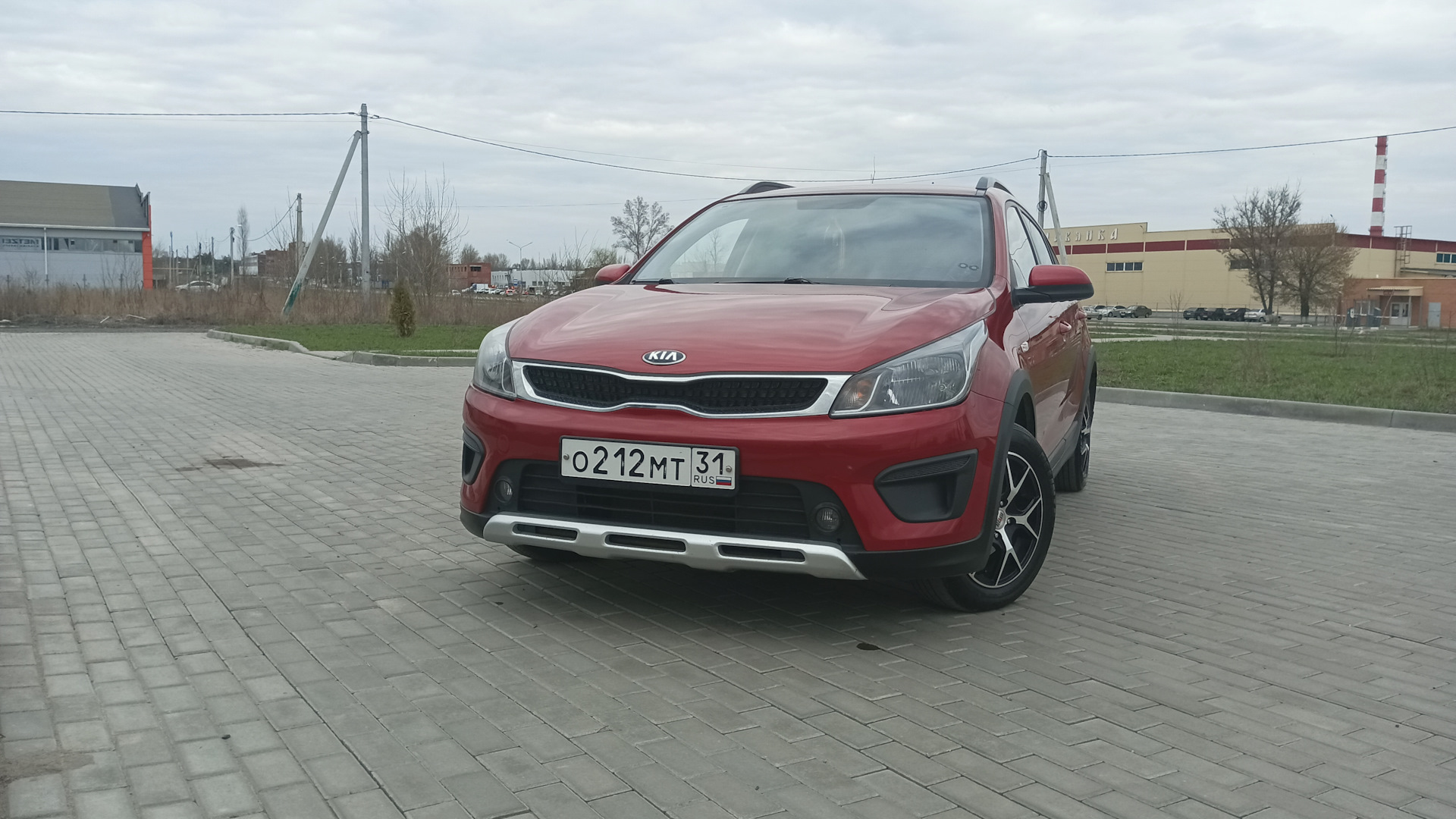 KIA Rio X-Line 1.6 бензиновый 2017 | ВзаимнАя ИГРУШКА на DRIVE2