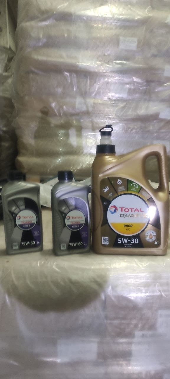 Большое ТО. Замена сцепления пежо 107 робот. Замена стоек стабилизатора ...