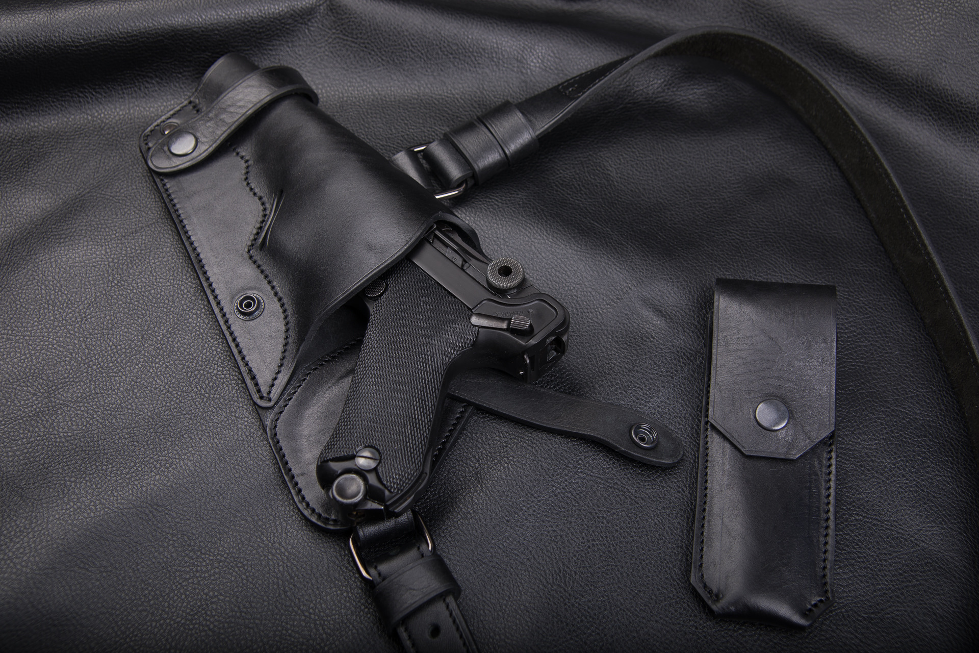 Кобура пм под левую руку. Кобура пм со скобой. Кобура кп 2г. Кобура поясная под апс, гш-18,. Кобура для пм в машину под руль.