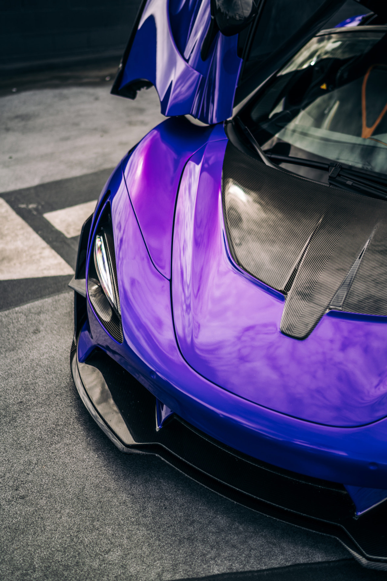 MCLAREN 720s Purple