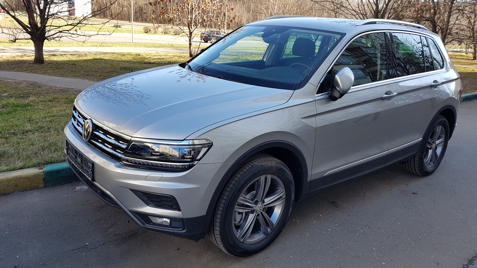 Tiguan 2. VW Tiguan 2 Sebring. VW Tiguan Highline 2019. Sebring r18 Tiguan. VW Tiguan Sebring r18.