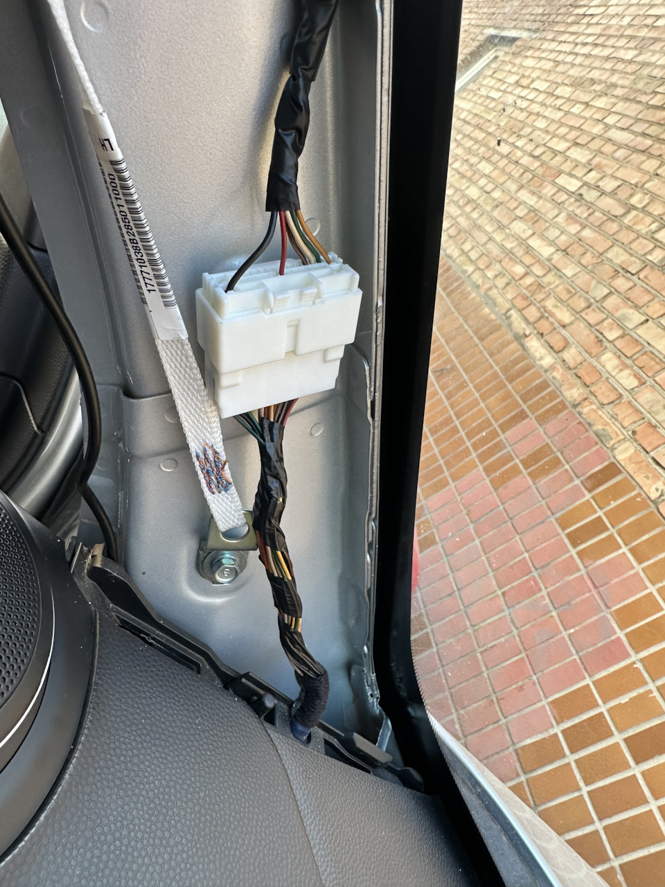 Зеркало с автозатемнением( как правильно подключить?) — KIA Soul (2G ...