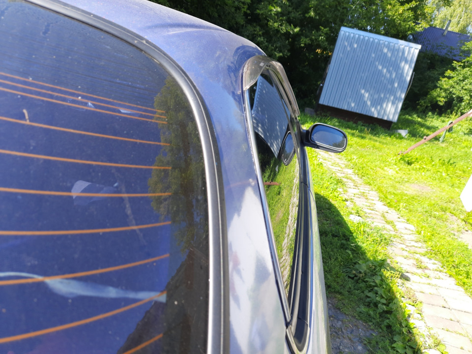 Брызги от омывайки или дождя на водительском стекле — Toyota Sprinter ...