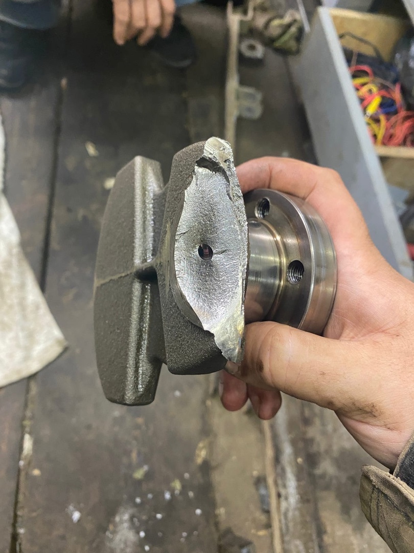 Лопнул коленвал )) — Lada Vesta, 1,6 л, 2016 года | поломка | DRIVE2