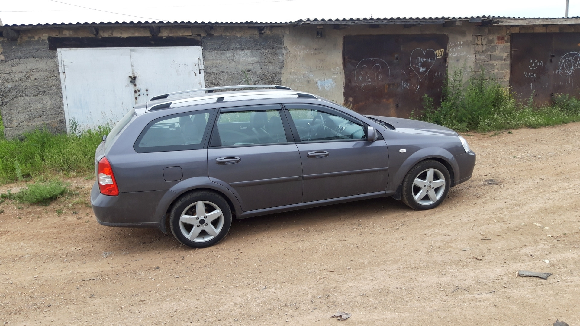 Lacetti SW Cross