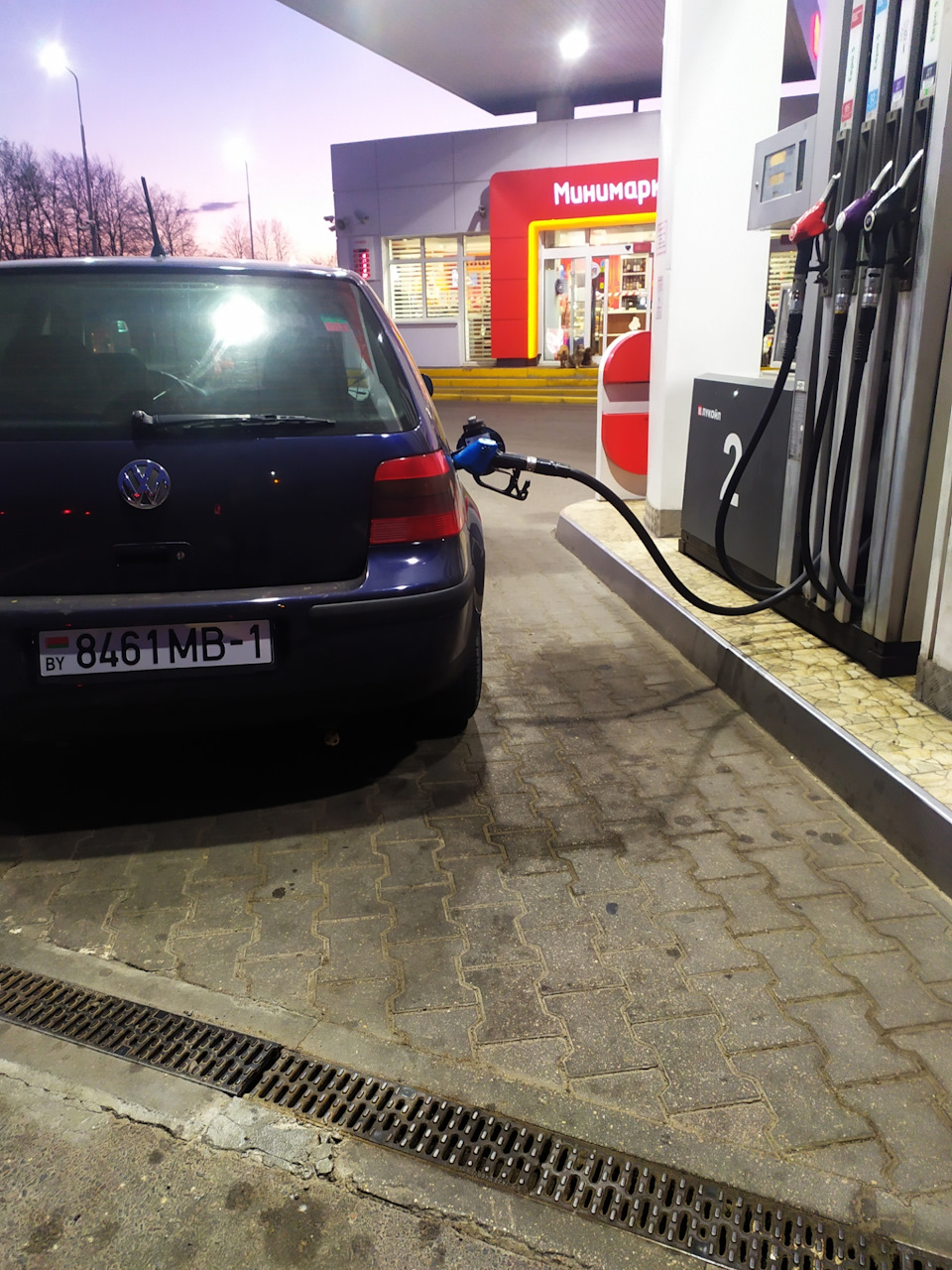 Заправочка — Volkswagen Golf Mk4, 1,4 л, 2001 года | заправка | DRIVE2