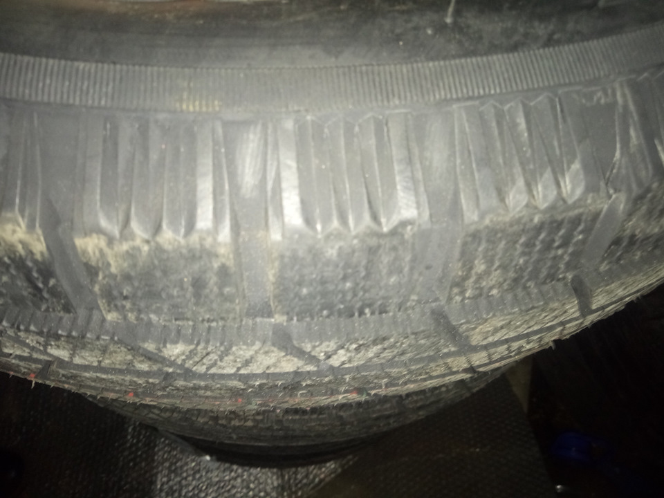 Новая липучка на зиму — Mitsubishi Outlander XL, 3 л, 2008 года | шины ...