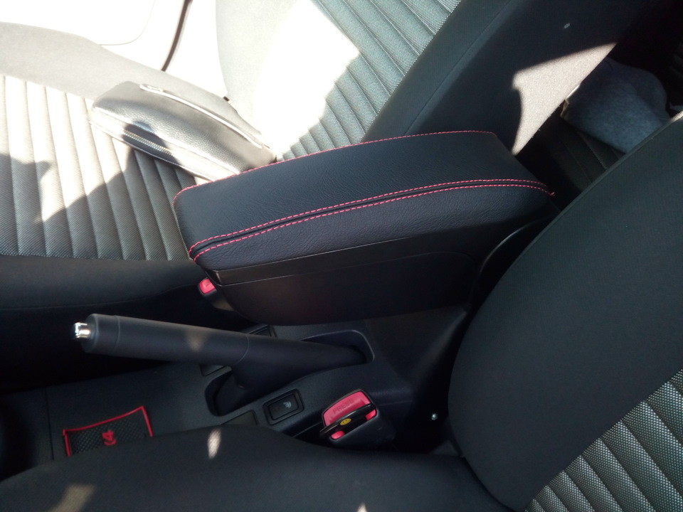 Решение вопроса с подлокотником. — Suzuki SX4 (1G), 1,6 л, 2012 года ...