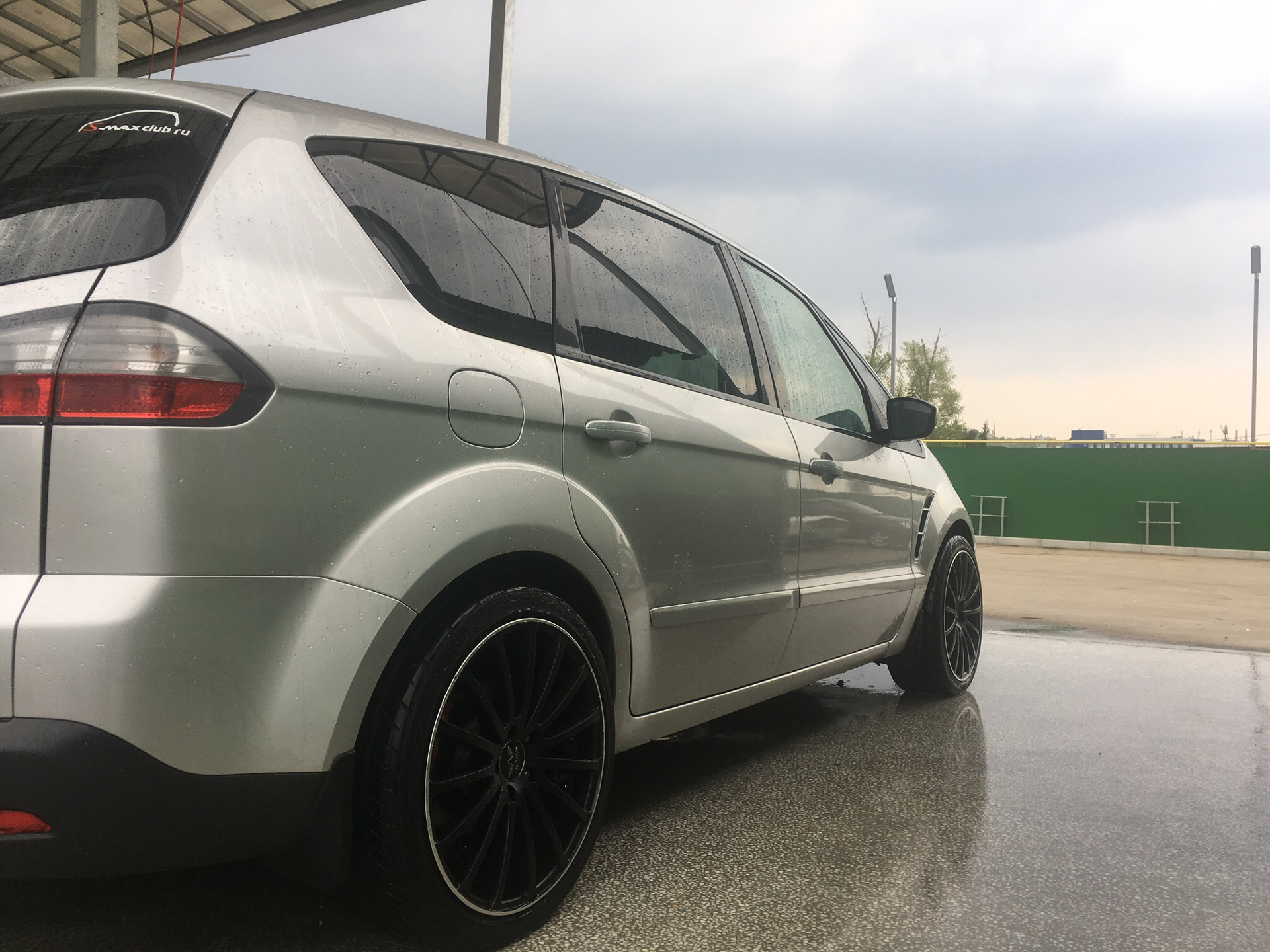 Макс дисков. Ford s-Max r19. Ford s Max диски r19. Ford s Max 19 колёса. Форд s Max на дисках r19.