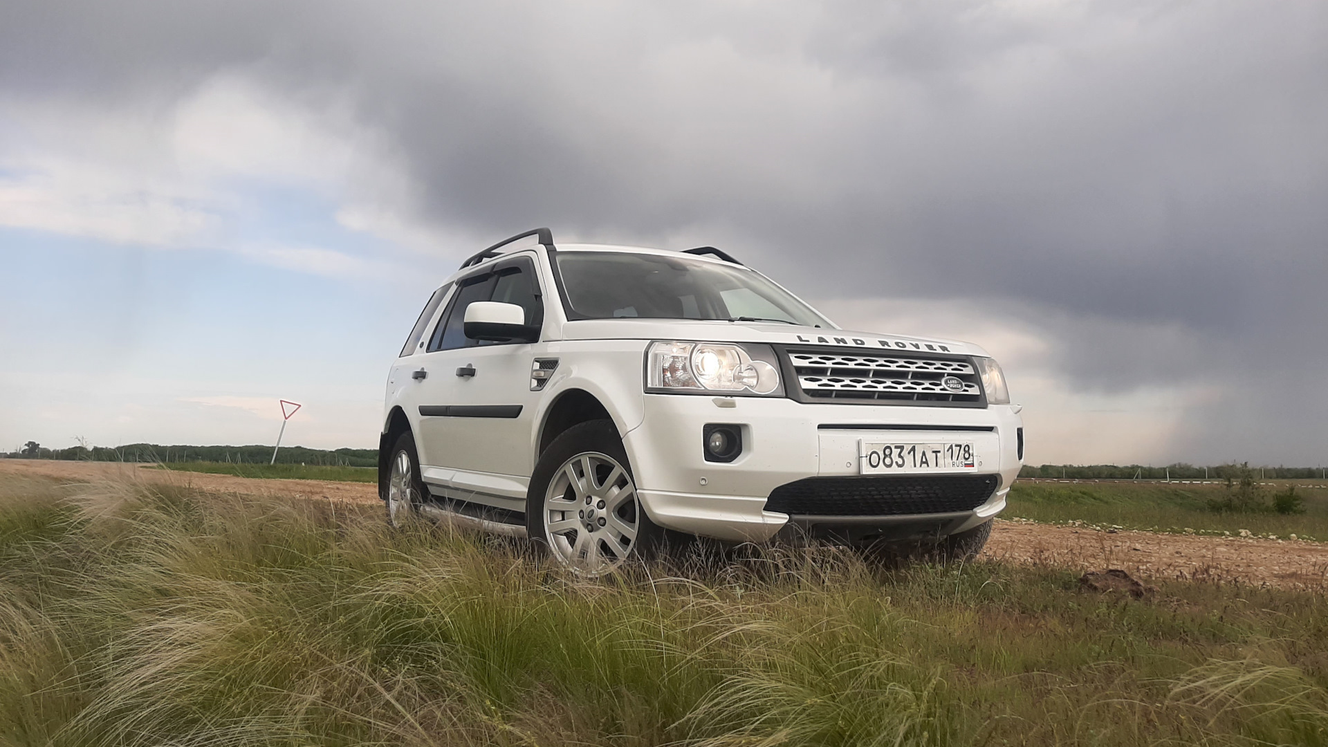 Land Rover Freelander 2 2.2 дизельный 2012 | 