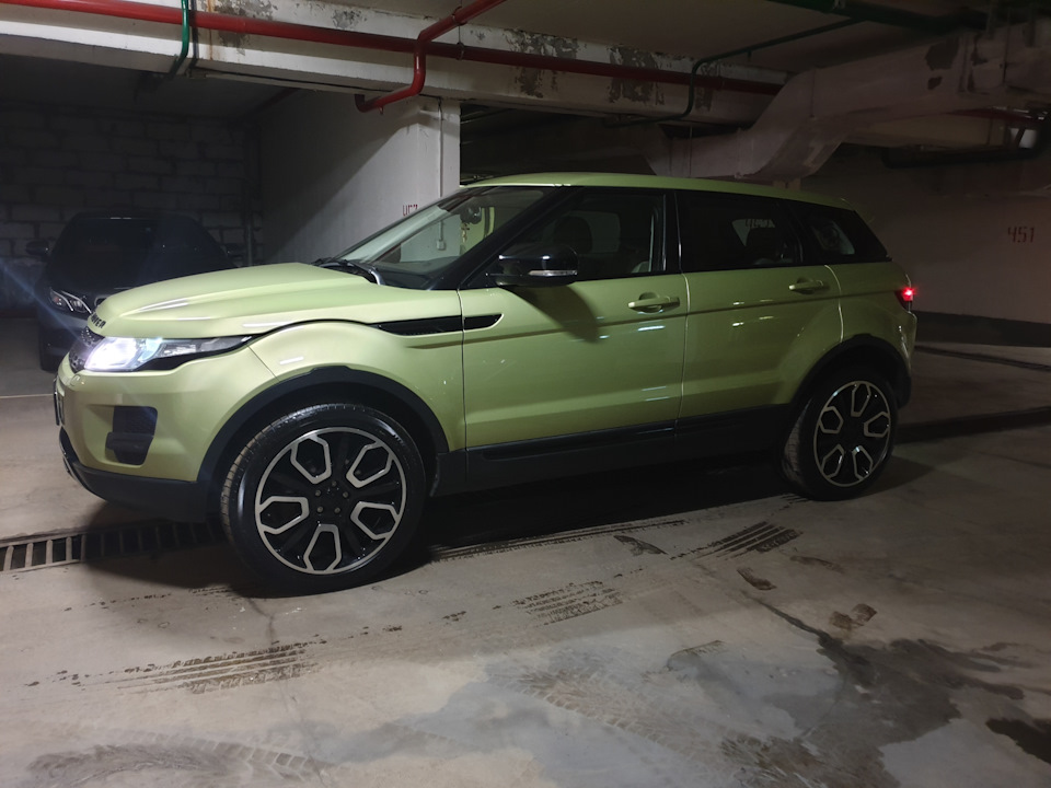 Детейлинг деталей экстерьера_оклейка черной глянцевой пленкой_покраска ...