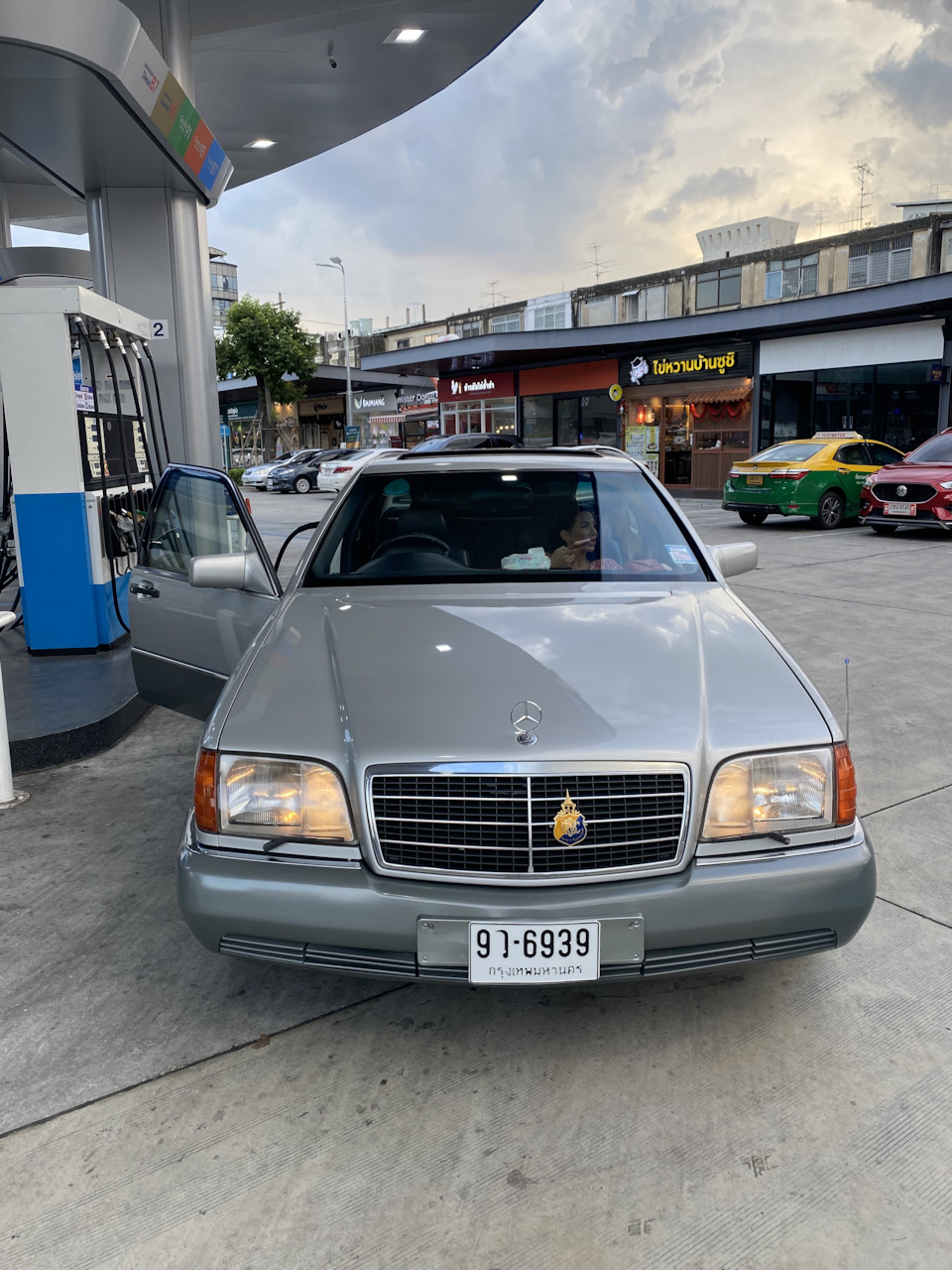 Поездка в Бангкок за машиной . — Mercedes-Benz S-Class (W140), 3,2 л, 1993  года | покупка машины | DRIVE2