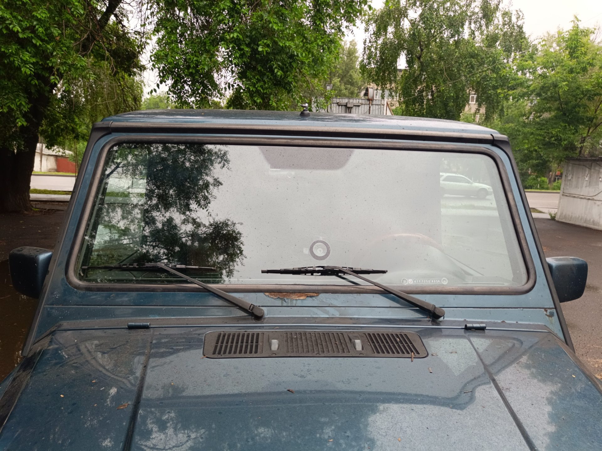 Замена ветрового стекла — Mercedes-Benz G-Class (W463 1G), 3 л, 1999 ...