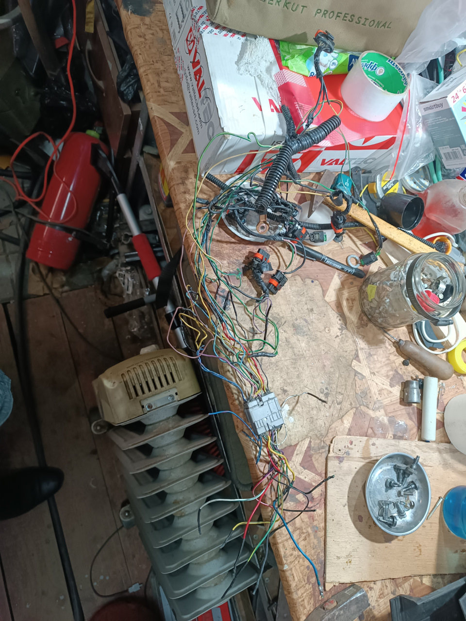 Ежики плакали, кололись, но продолжали жрать кактус — Volvo XC90 (1G ...