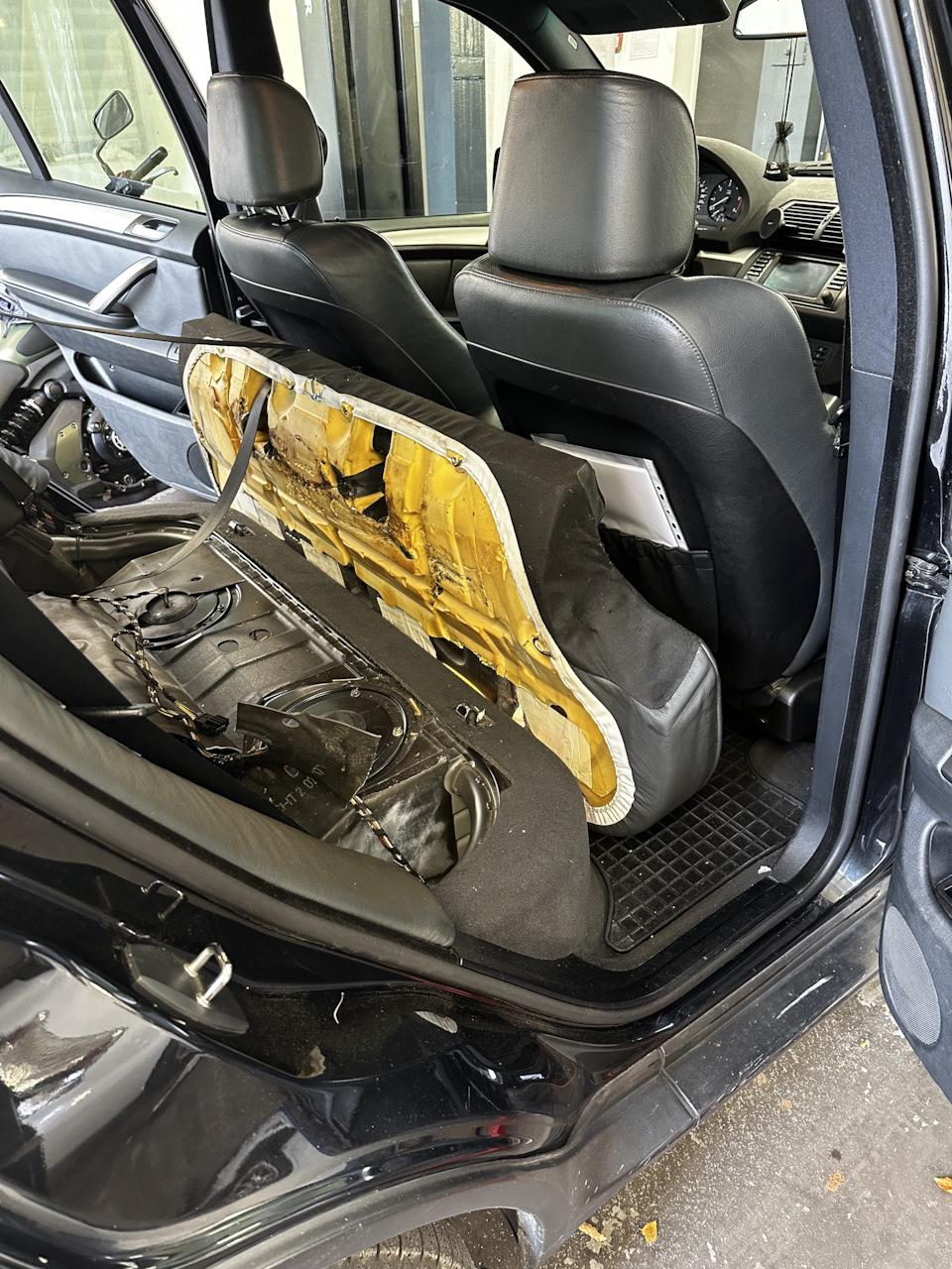 Ищем проблему «Fuel Injection System» — BMW X5 (E53), 3 л, 2002 года